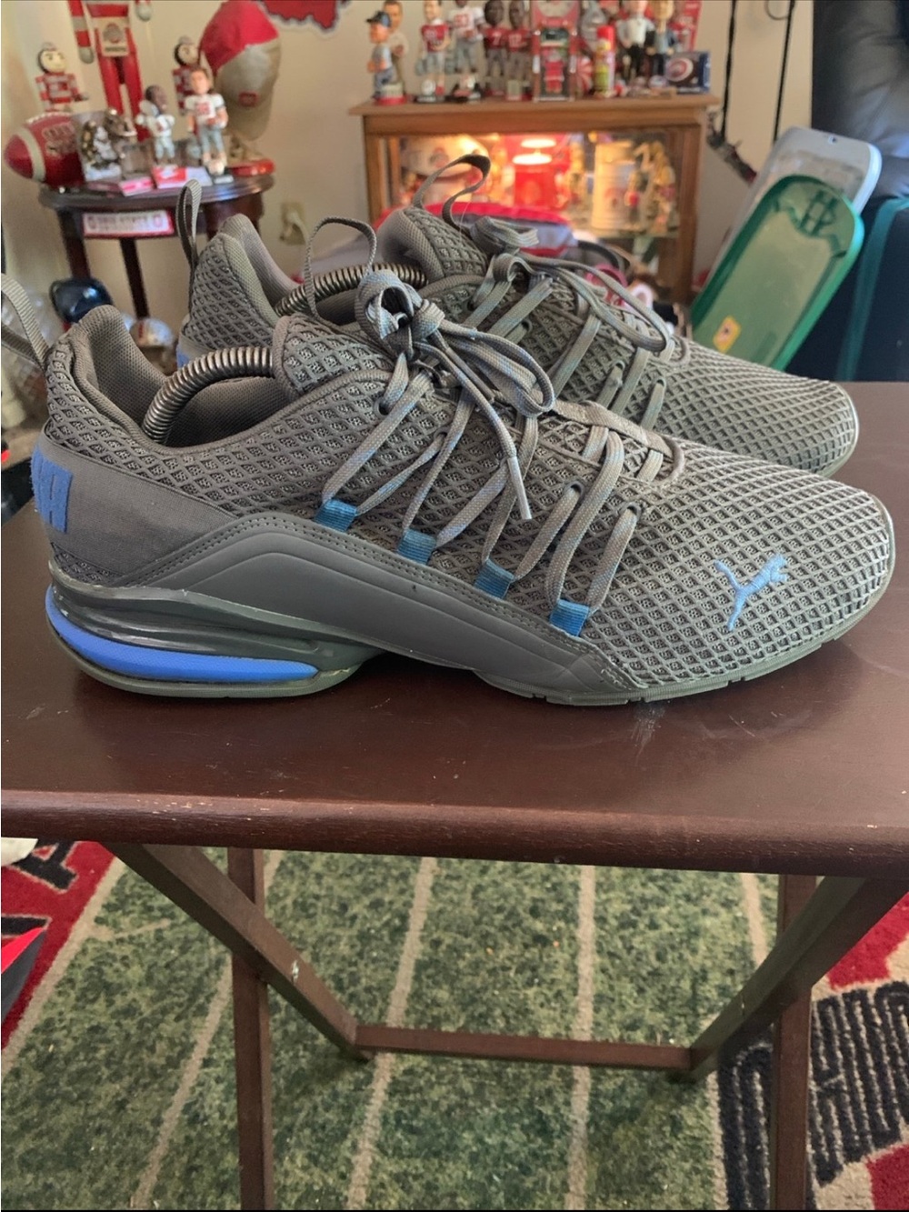 Puma Men's Gray Athletic Sneakers with Blue Accents